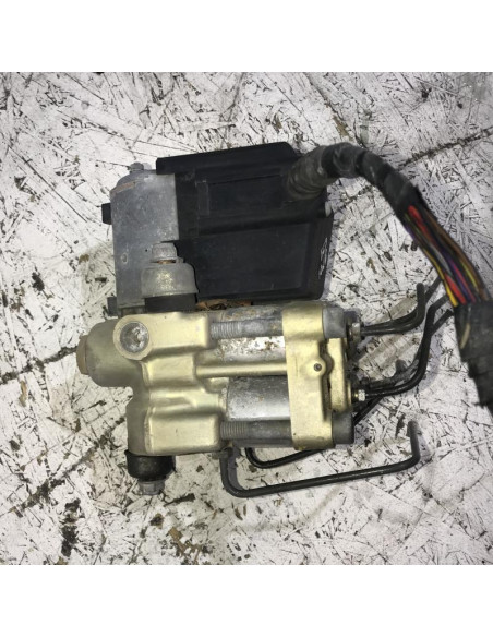 Bloc ABS (freins anti-blocage) BMW SERIE 8 E31 COUPE Essence