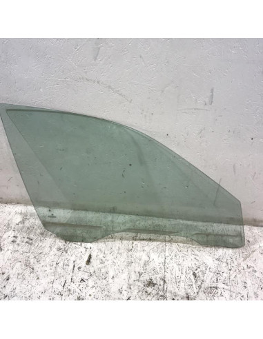 Vitre avant droit BMW  