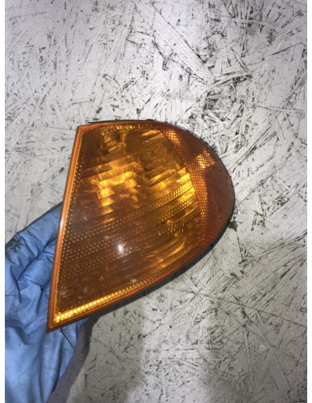 Optique avant secondaire gauche (feux)(clignotant) BMW SERIE 3 (E46) 