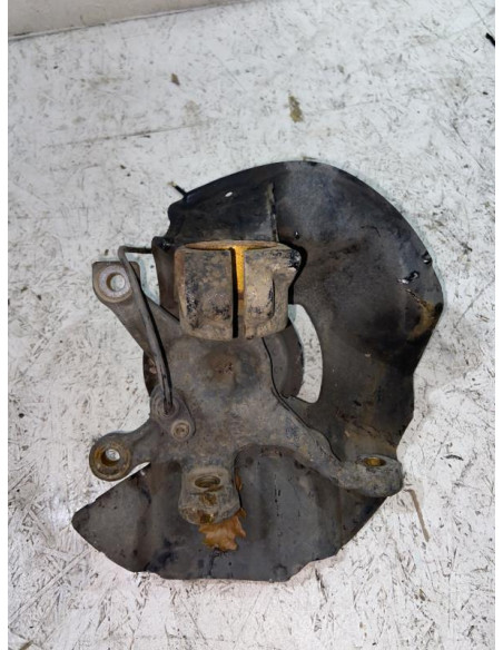 Fusee avant gauche BMW SERIE 3 (E46) 