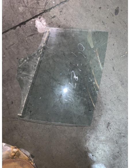 Vitre arriere droit BMW SERIE 1 F20 PHASE 2 Diesel