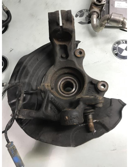 Fusee avant droit BMW SERIE 3 E90 PHASE 1 Diesel