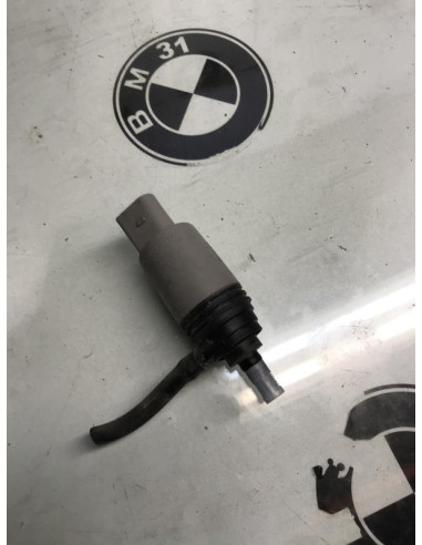 Pompe lave glace avant BMW SERIE 1 (E81) 