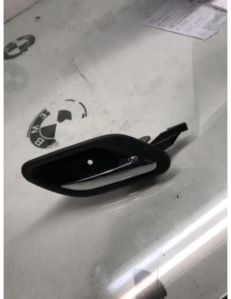 Poignee interieur avant droit BMW  