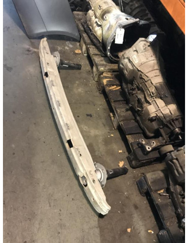 Support de pare chocs arriere BMW  