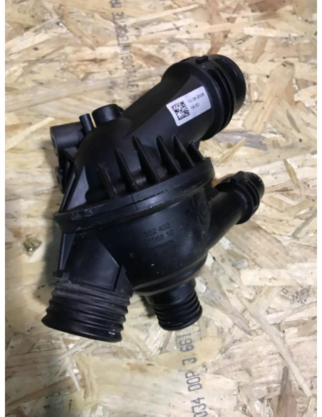 Boitier eau BMW SERIE 1 (E81) 