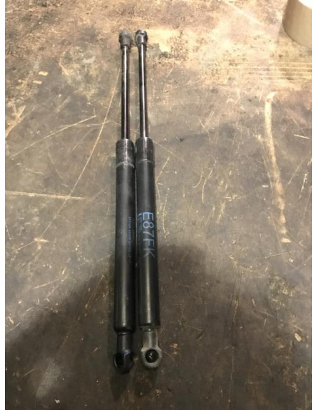 Verin de capot BMW SERIE 1 E87 PHASE 2 Diesel