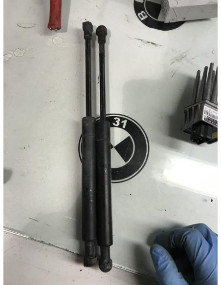 Verin de capot BMW SERIE 3 (E46) 