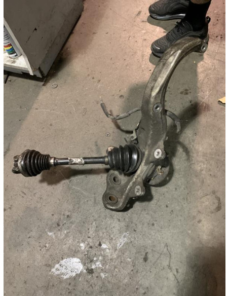 Moyeu avant droit BMW X5 F15 Diesel