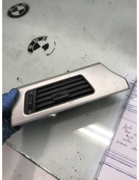 Aerateur tableau de bord avant gauche BMW SERIE 3 E90 PHASE 1 Diesel