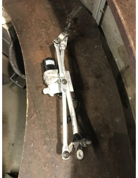 Moteur essuie glace avant BMW SERIE 1 (E81) 