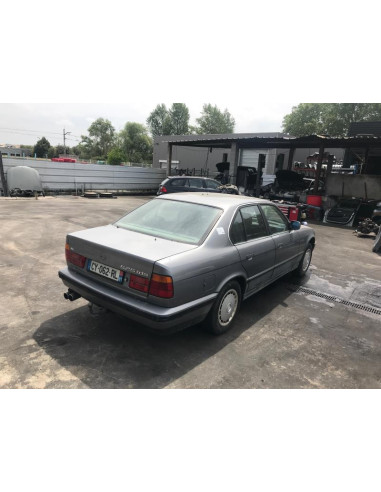 Ceinture avant droit BMW SERIE 5 E34 Diesel