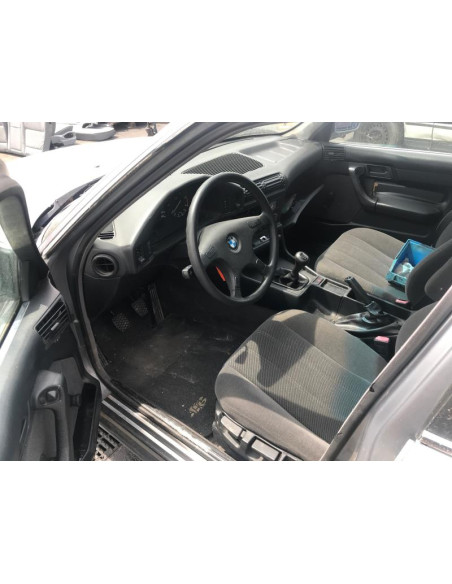 Ceinture avant droit BMW SERIE 5 E34 Diesel