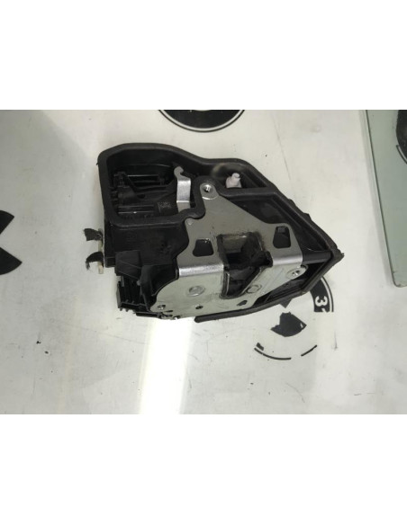 Serrure arriere droit BMW SERIE 1 (F20) 