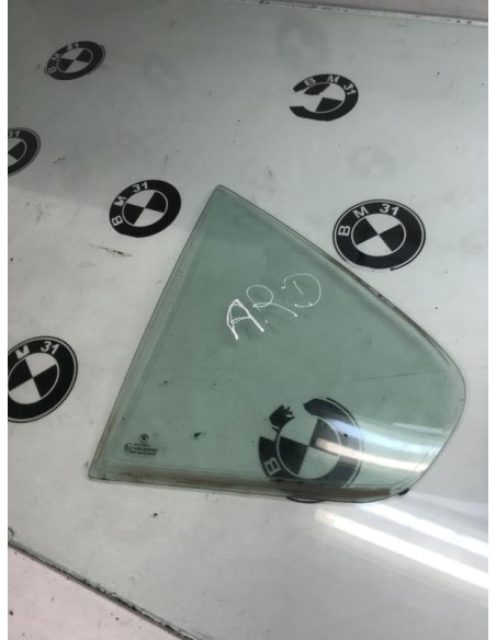 Custode arriere gauche (porte) BMW SERIE 3 (E36) 