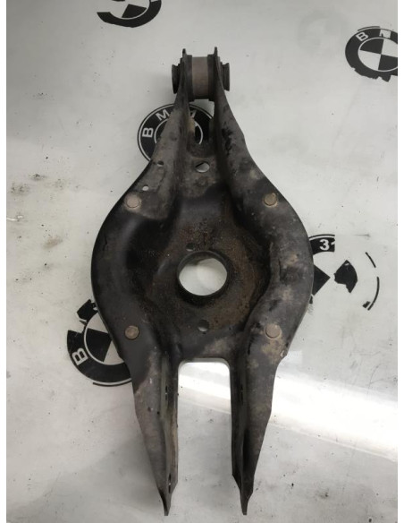 Bras de suspension arriere droit BMW SERIE 1 (F20) 