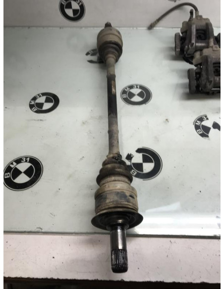 Cardan arriere droit (transmission) BMW SERIE 1 (F20) 