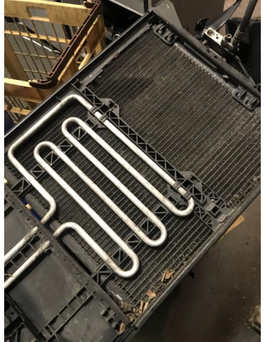 Support radiateur BMW SERIE 5 E39 PHASE 1 Essence