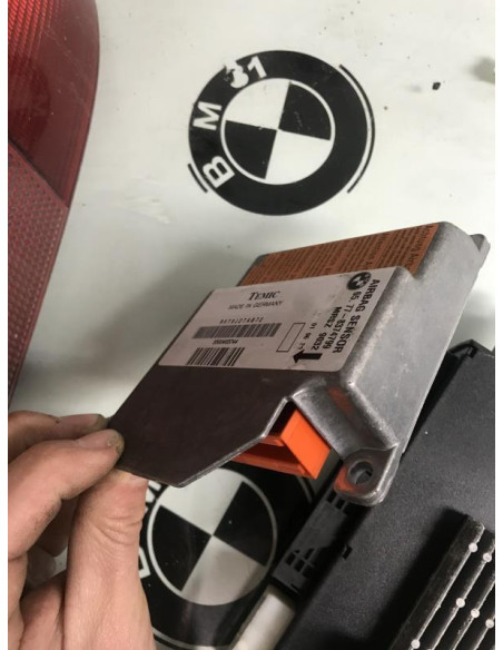 Boitier air bag BMW SERIE 5 E39 PHASE 1 Essence