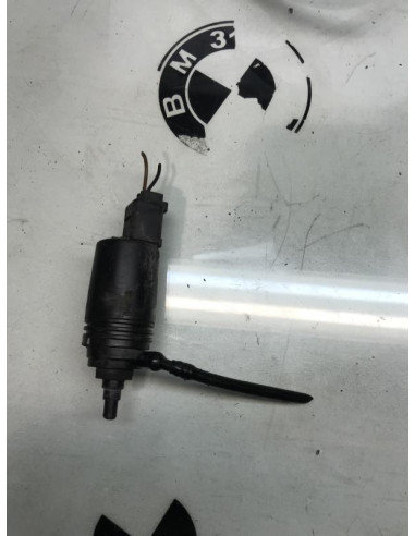 Pompe lave glace avant BMW SERIE 5 E39 TOURING PHASE 1 BREAK Diesel