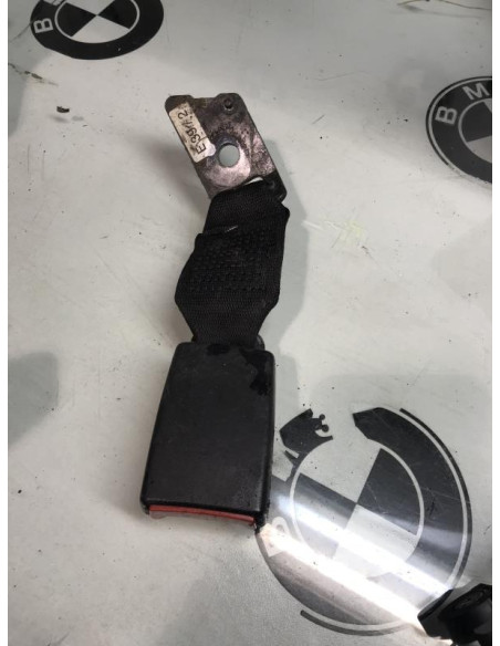 Attache ceinture arriere centrale BMW SERIE 5 E39 TOURING PHASE 1 BREAK Diesel