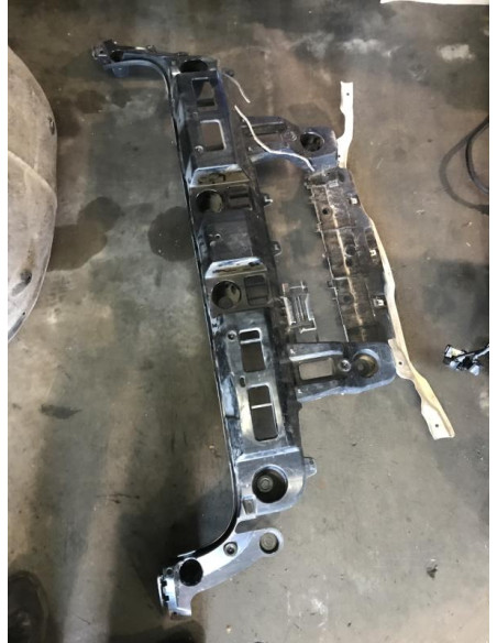 Support de pare chocs arriere BMW X6 E71/E72 PHASE 1 