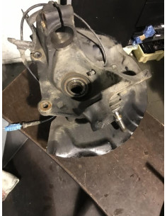 Fusee avant gauche BMW SERIE 5 (E60) PHASE 1 