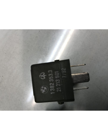Relais electrique BMW SERIE 8 E31 COUPE Essence