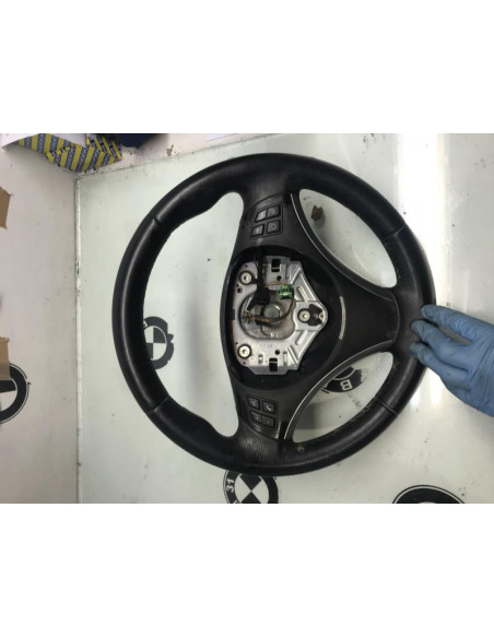 Volant BMW SERIE 1 (E81) 