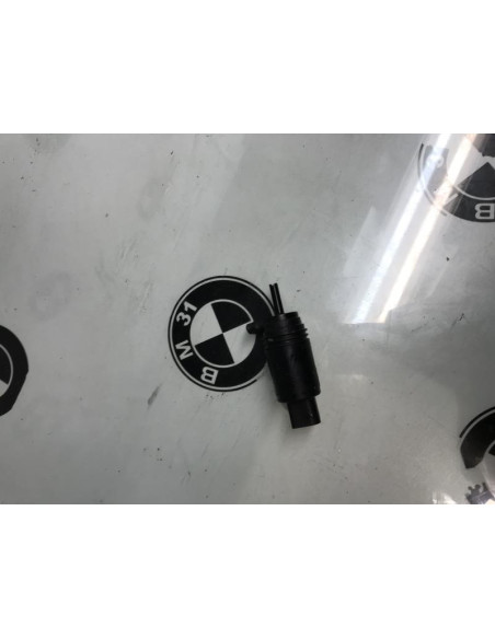 Pompe lave glace avant BMW X1 E84 PHASE 1 