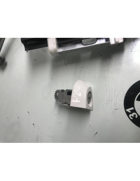 Barillet porte avant gauche BMW SERIE 1 (F20) 