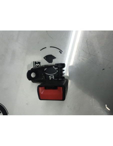 Attache ceinture arriere gauche BMW X3 (E83) PHASE 1 