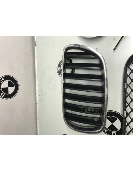 Grille de calandre gauche BMW X3 E83 PHASE 2 