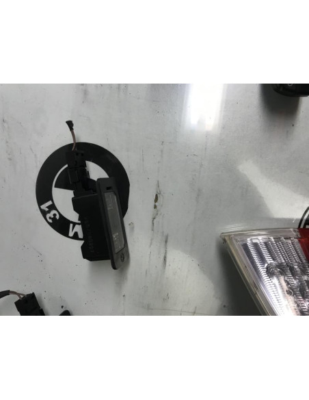 Eclairage de plaque BMW SERIE 5 E61 TOURING PHASE 2 BREAK 