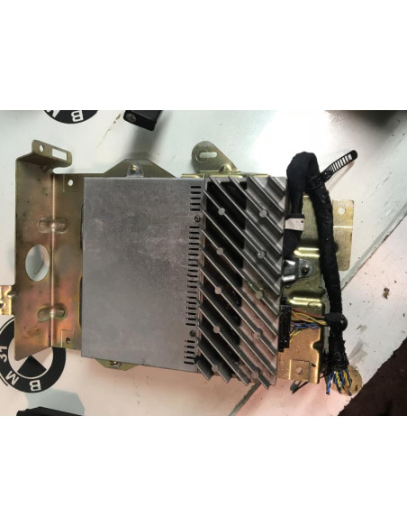 Amplificateur audio BMW  