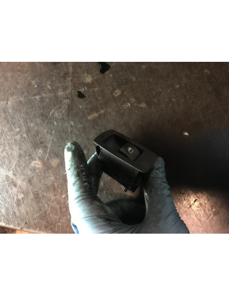 Interrupteur de leve vitre BMW SERIE 1 E87 PHASE 1 