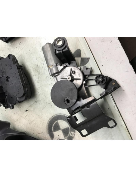 Moteur essuie glace arriere BMW SERIE 1 E87 PHASE 1 