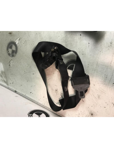 Attache ceinture arriere droit BMW  
