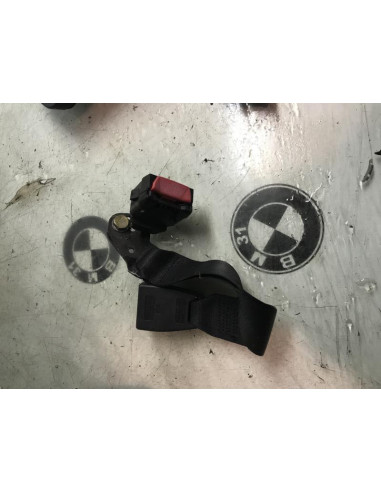 Attache ceinture arriere gauche BMW  