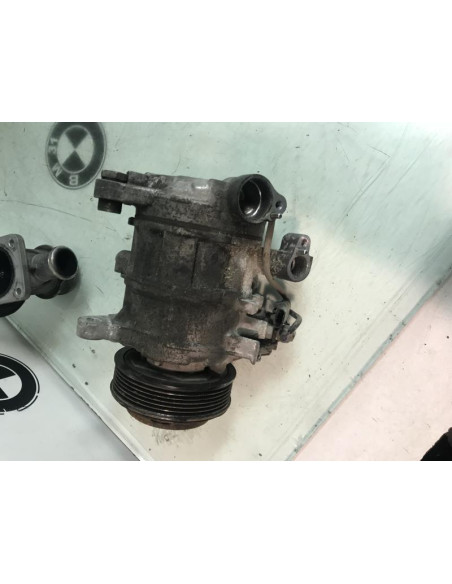 Compresseur clim BMW SERIE 1 (F20) 