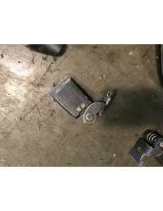 Attache ceinture arriere gauche BMW SERIE 6 (E63) COUPE PHASE 1 