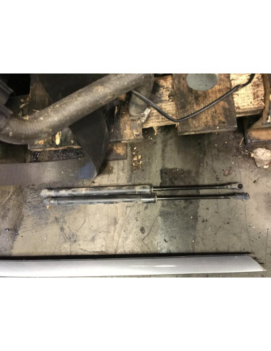 Verin de coffre BMW X3 (E83) PHASE 1 