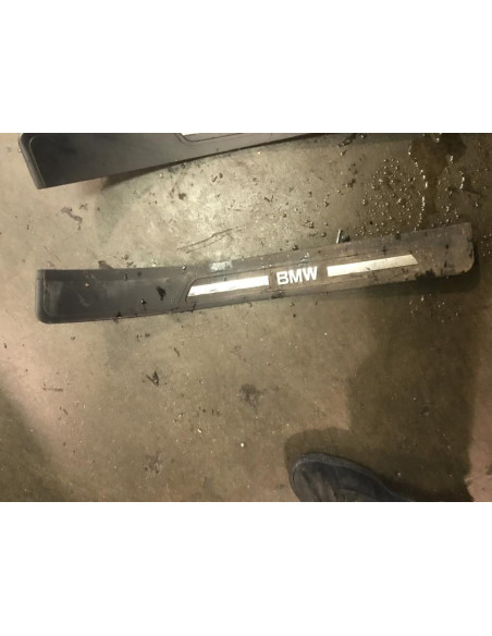 Baguette de porte arriere droite BMW SERIE 7 E38 