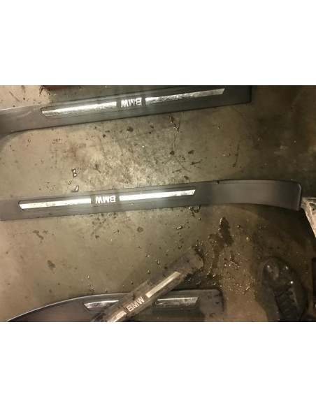 Baguette de porte avant droite BMW SERIE 7 E38 