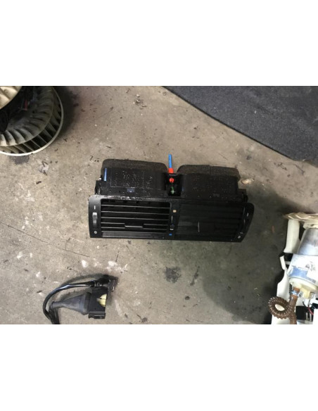 Aerateur tableau de bord BMW SERIE 3 (E46) 