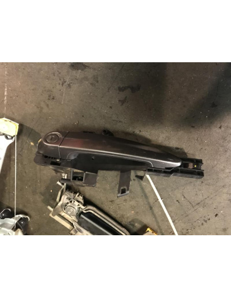 Poignee porte avant gauche BMW SERIE 1 E87 PHASE 1 