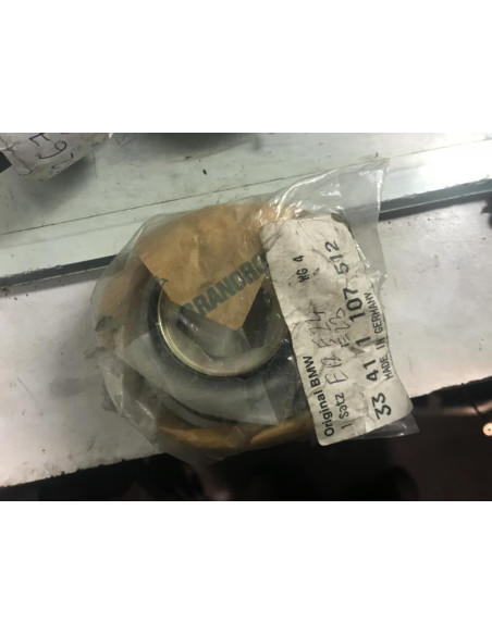 Moyeu arriere droit BMW SERIE 7 (E23) 