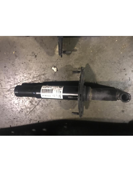 Renfort pare choc arriere (traverse) BMW X5 E53 