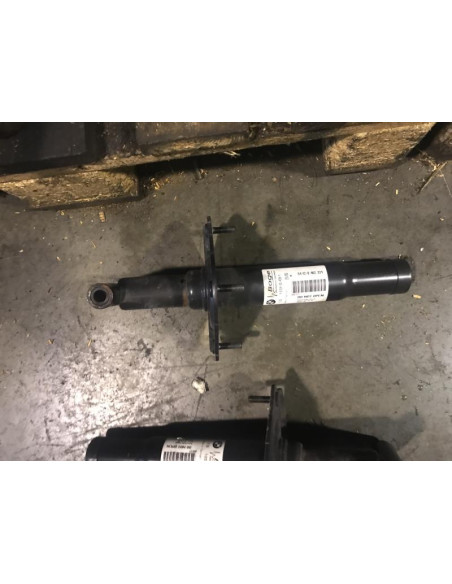 Support de pare chocs arriere BMW X5 E53 