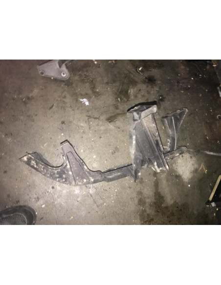 Support de phare gauche (tôle) BMW X3 (E83) PHASE 1 